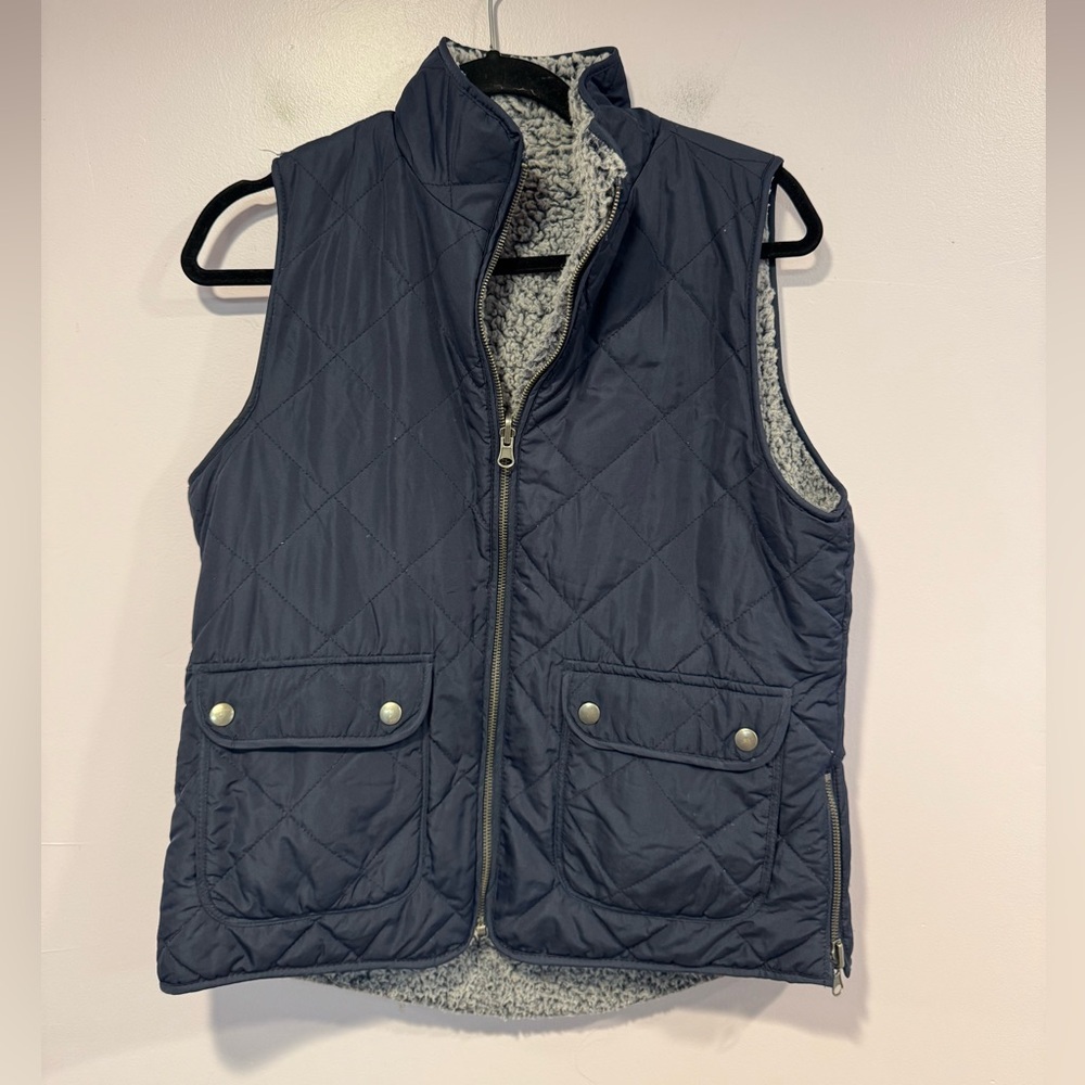 Blue Sherpa quilted dual side dry goods vest